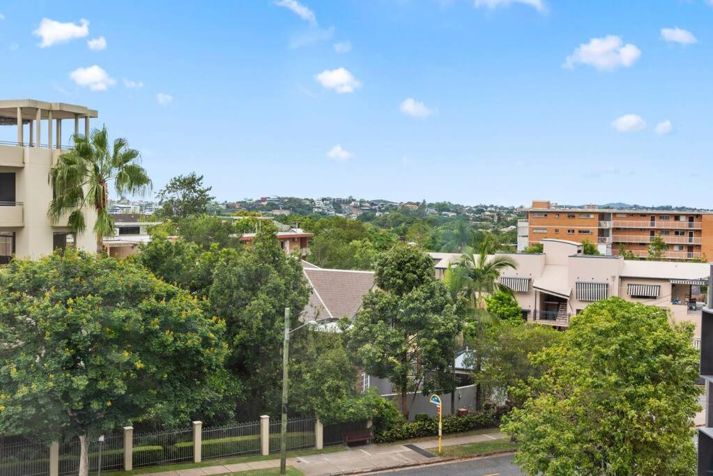 Stunning! Skyline City, Water + Story Bridge Views Apartment