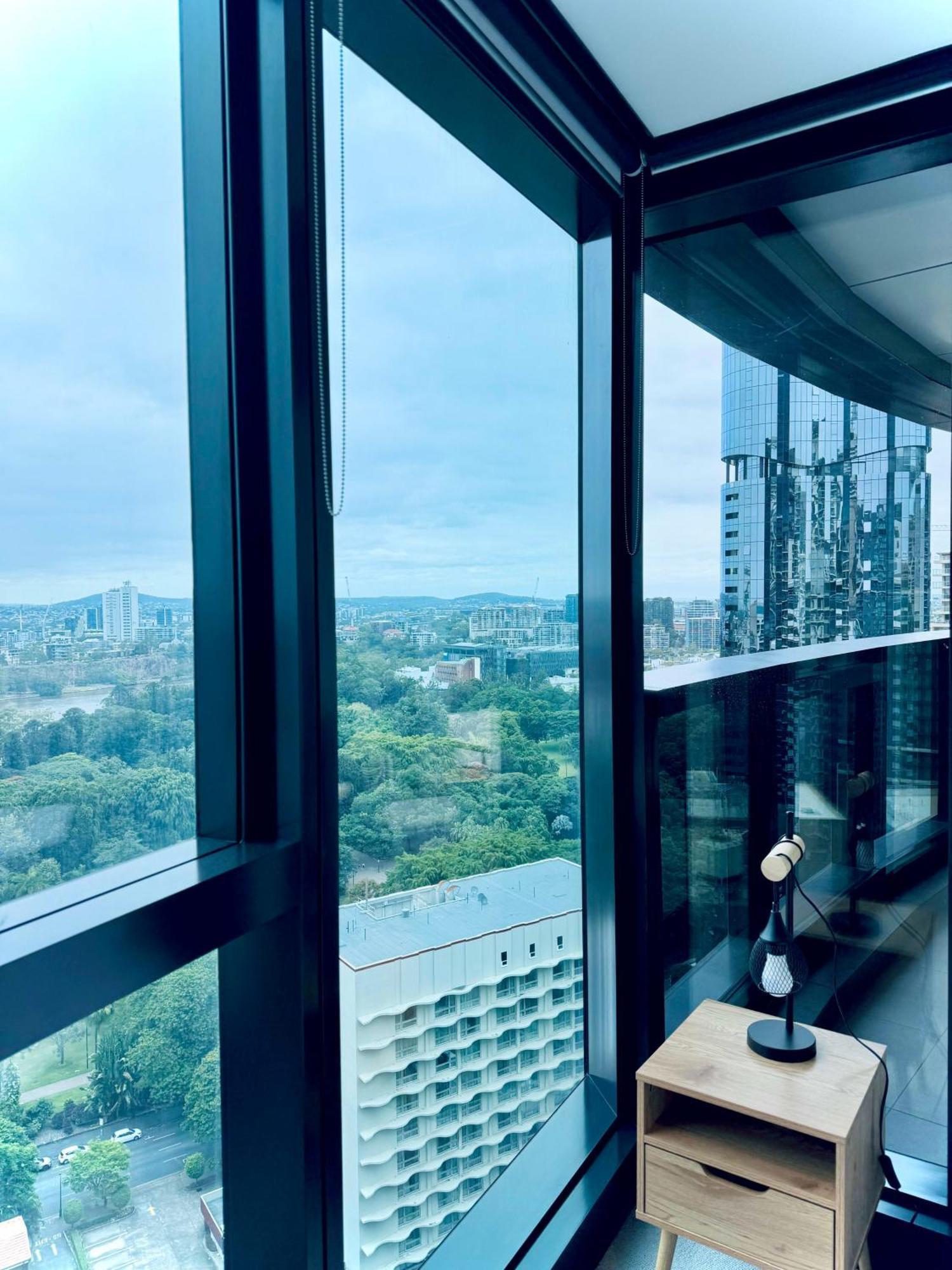 Apartment Luxurious 3 Bed Sky Retreat At Skytower