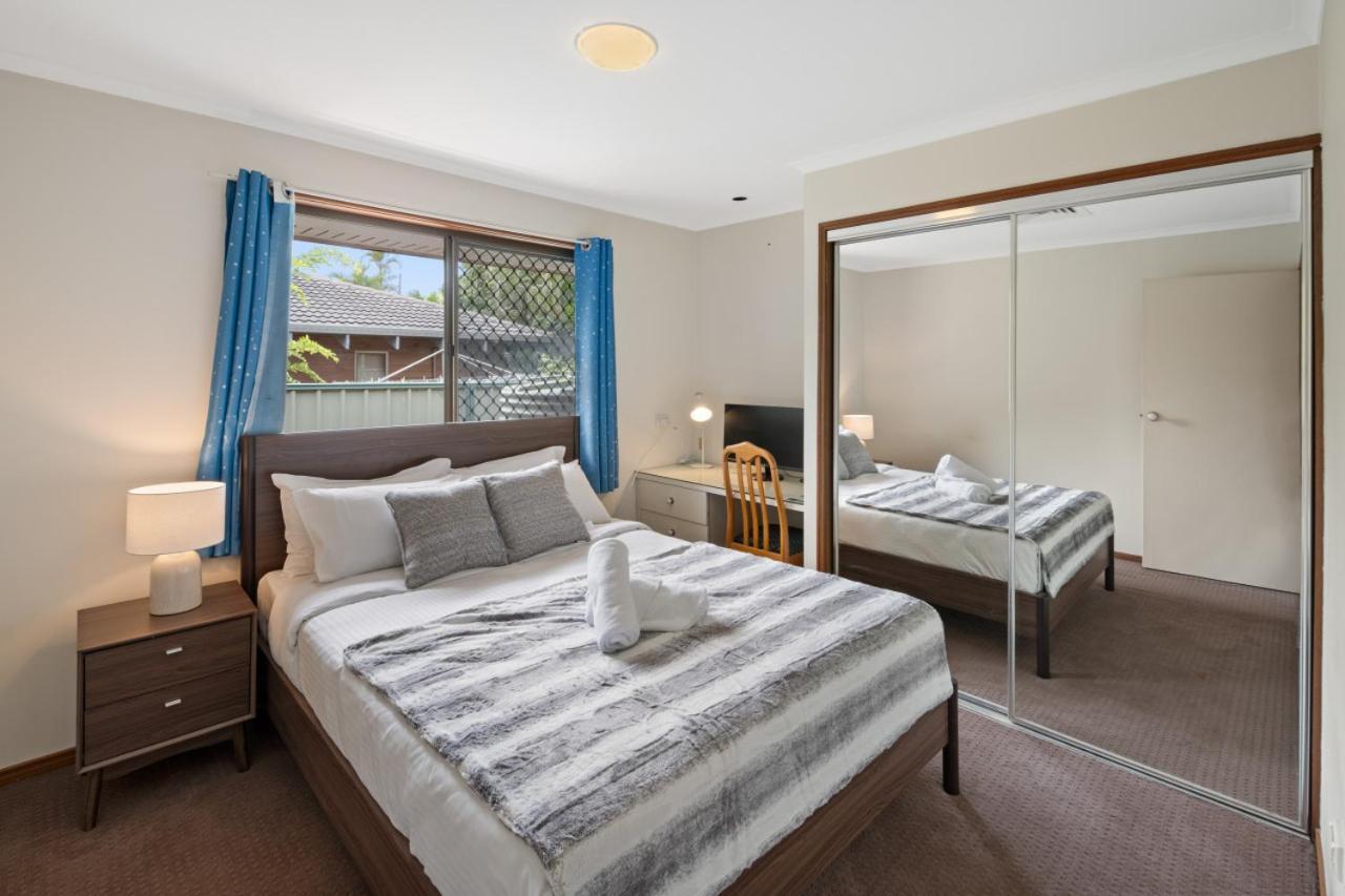 Holiday home Vintage Elegance Morden Comfort 5brhouse Robertson Brisbane