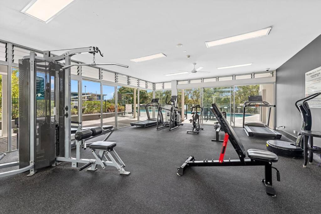 Prime Position! 3bed/2bath/1car ~ 10mins To Cbd *