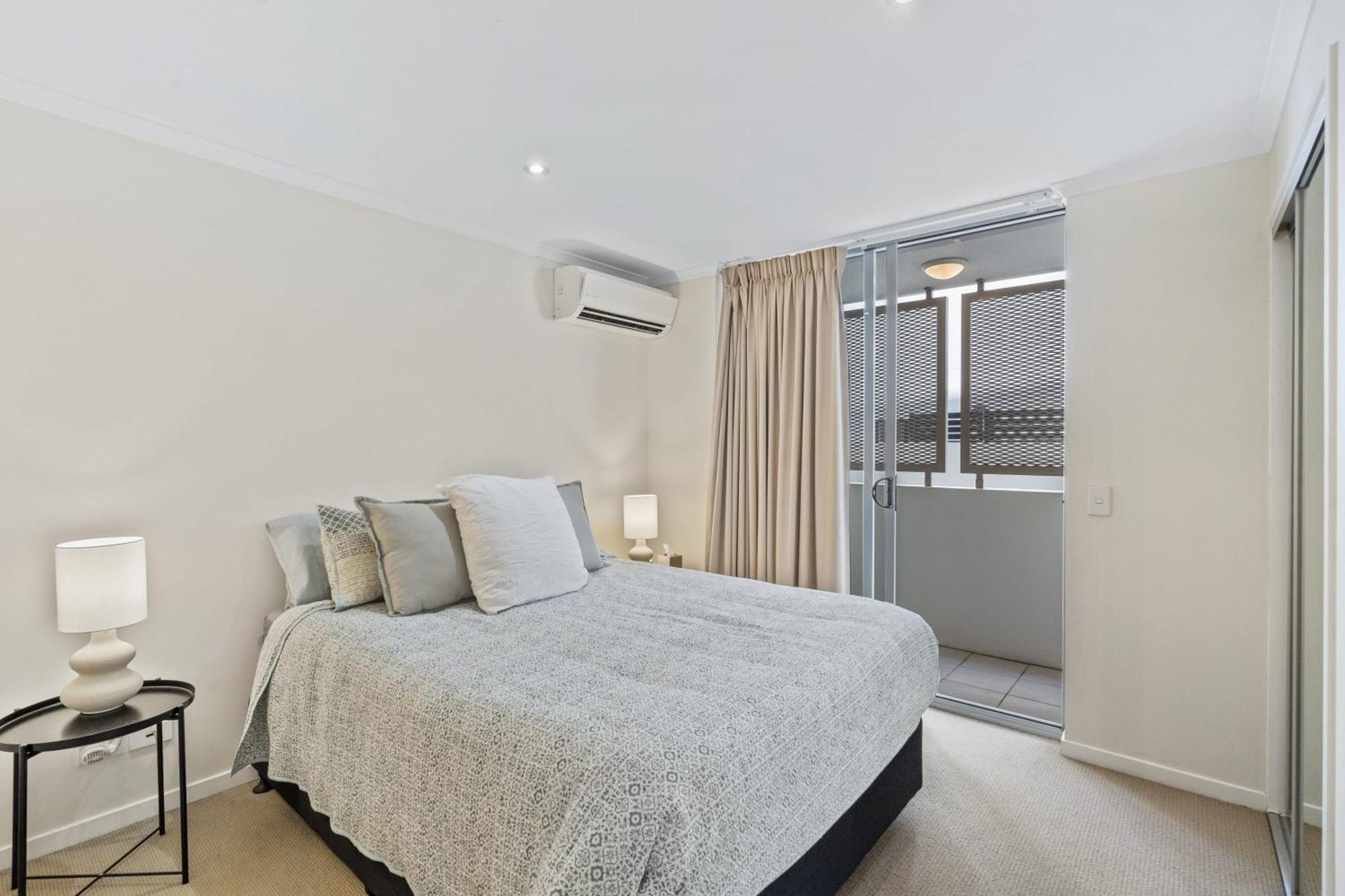 Modern 2br Next To Southbank Free Wifi & Pool Apartment