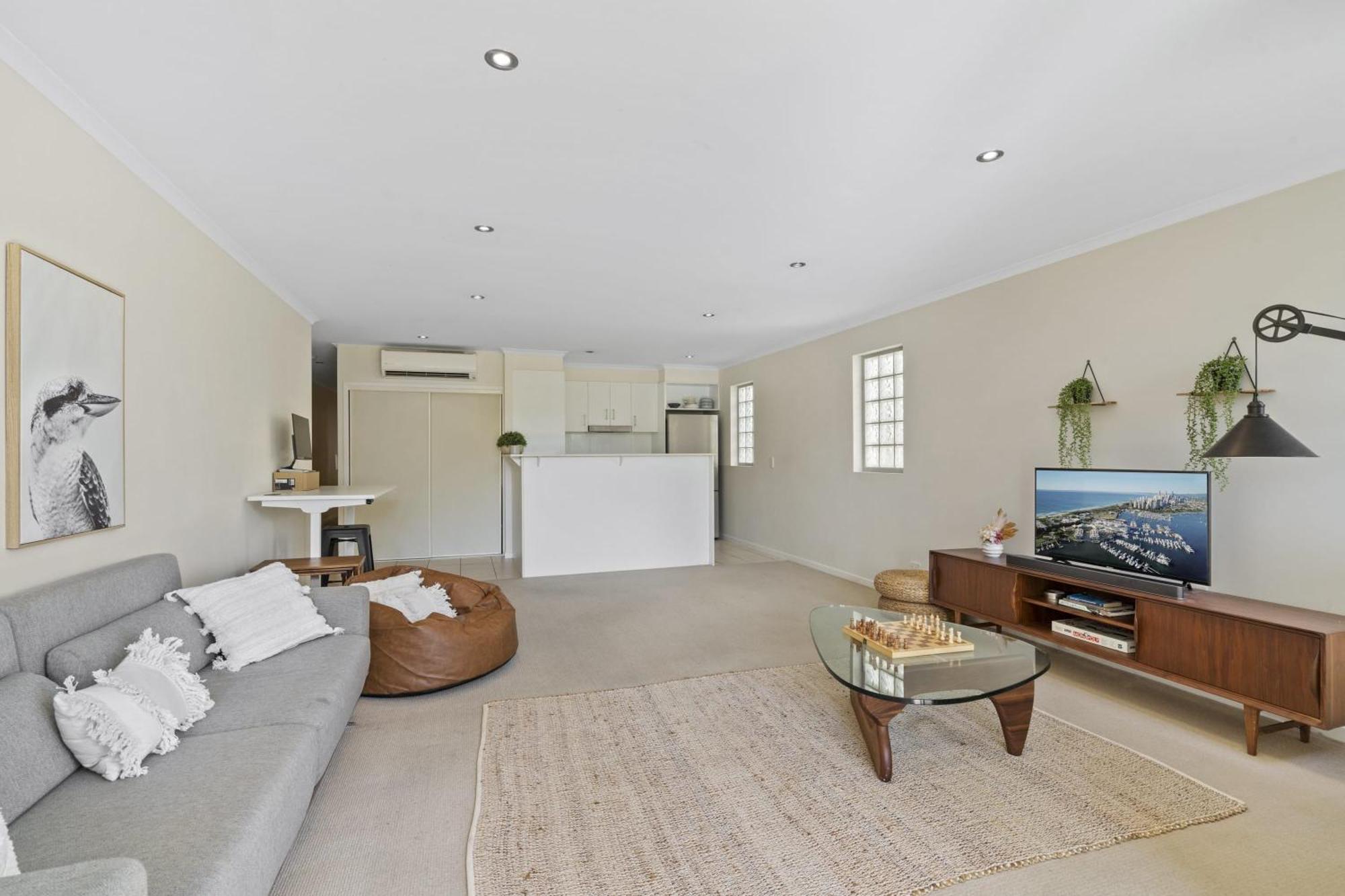 Modern 2br Next To Southbank Free Wifi & Pool Apartment