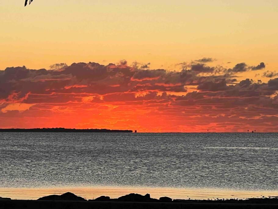 Apartment Rosebay Water Front 4 Bd *