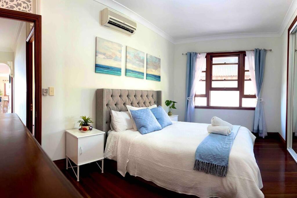 Apartment Rosebay Water Front 4 Bd *