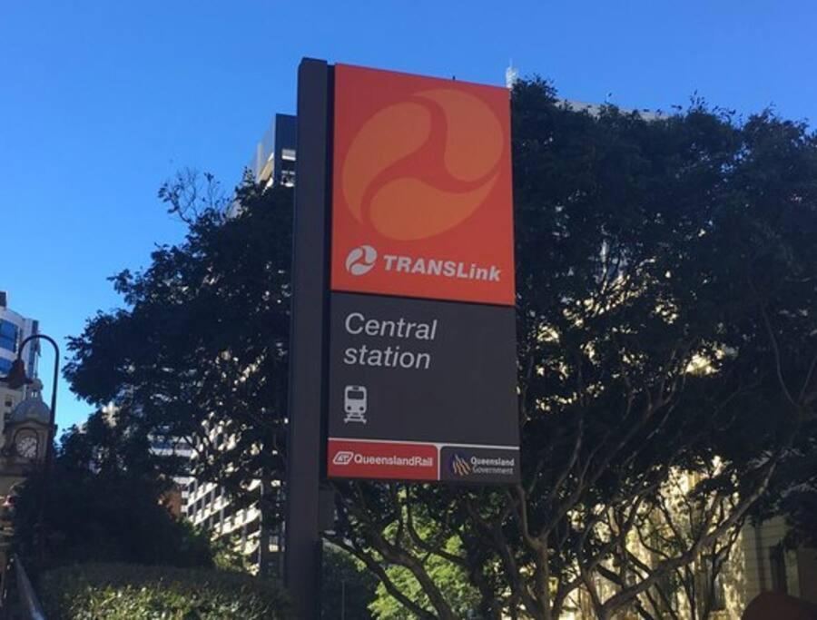 Apartment Amazing Astor ~ 5 Mins Cbd *