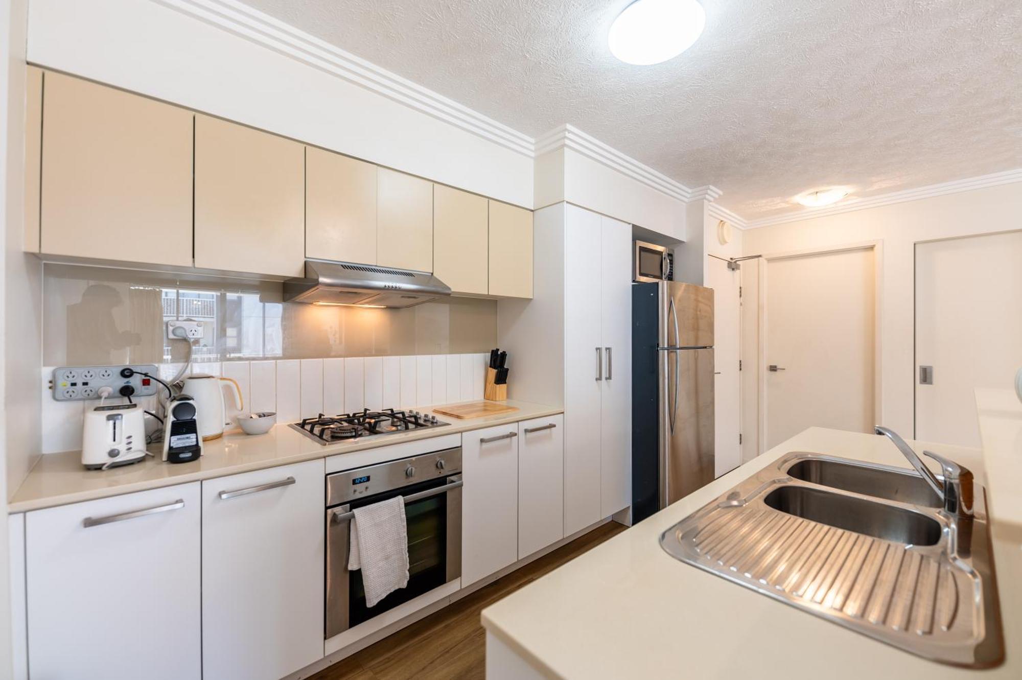Urban Luxury City With Pool And Parking Apartment *
