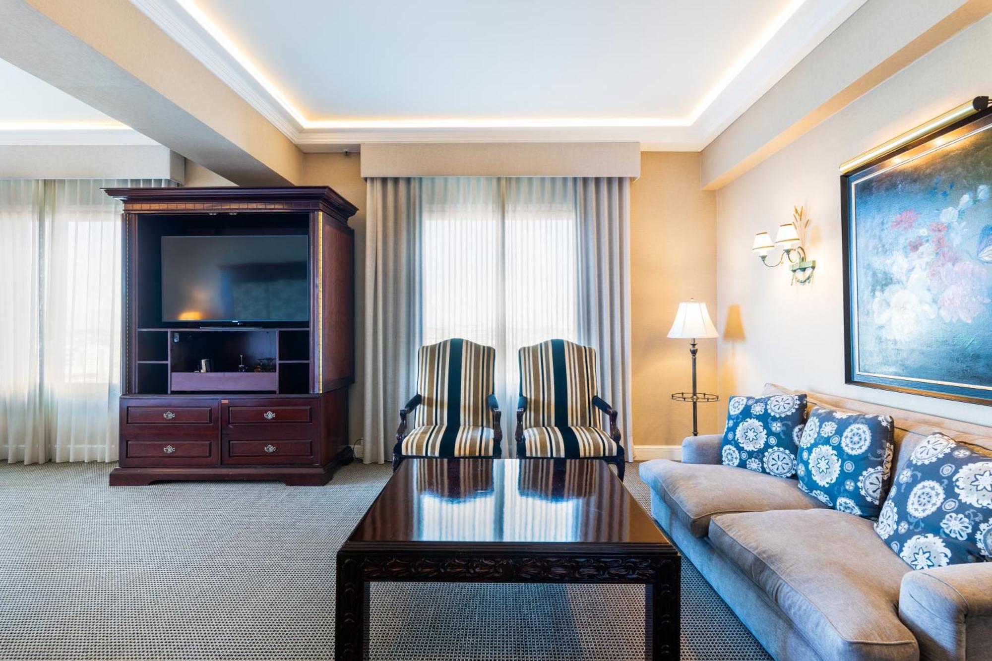 Stamford Plaza Hotel