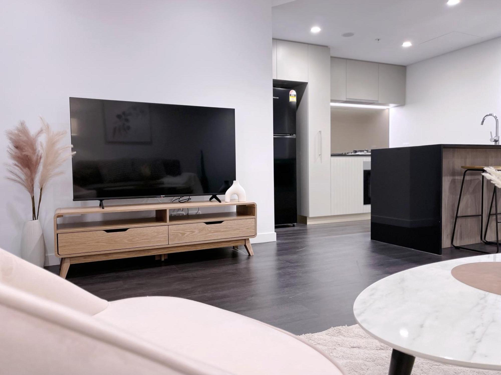 Riverfront Oasis 2bed Panoramic Riverview Brisbane