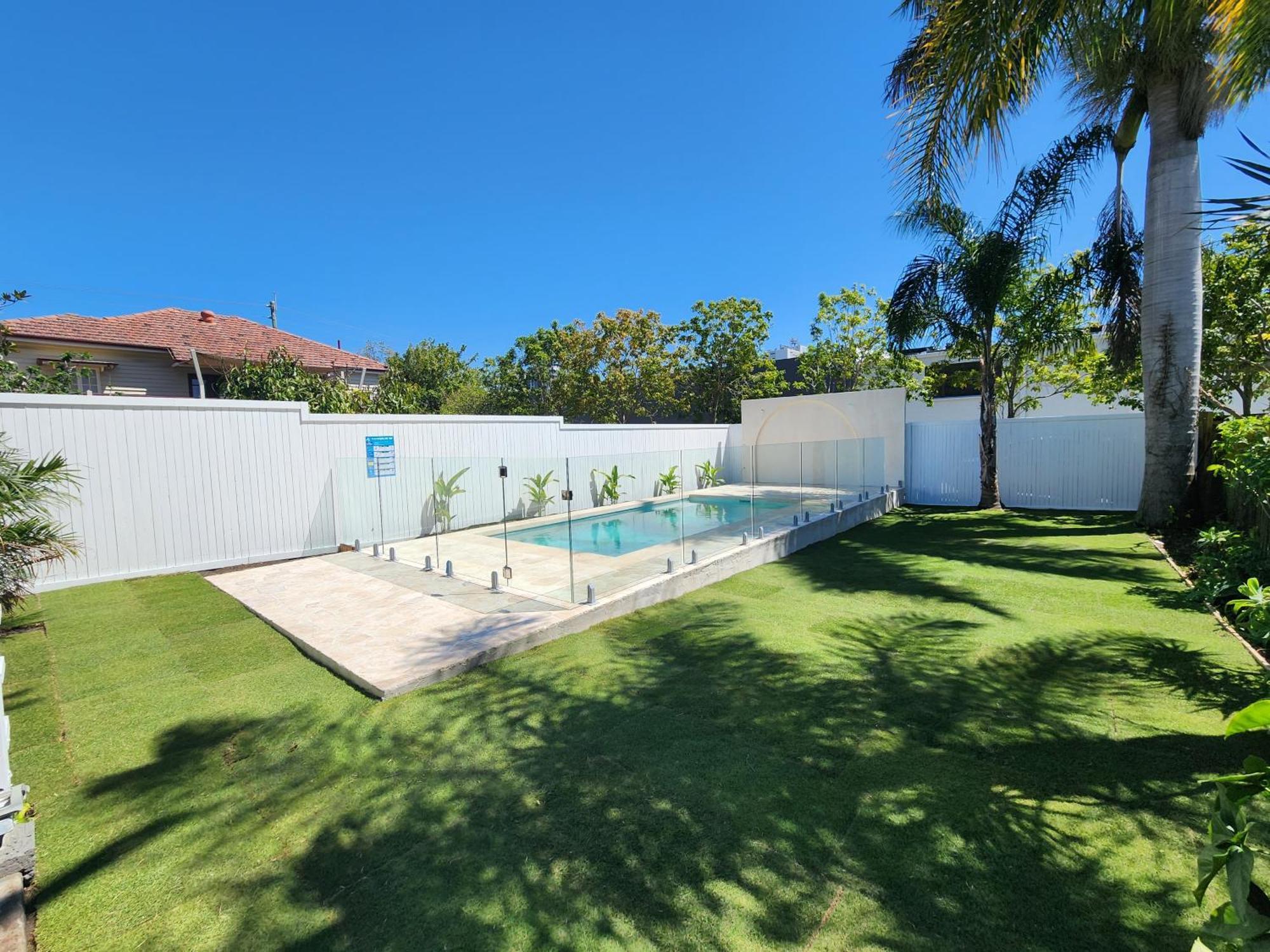 Classic Queenslander With Pool & Yard Holiday home