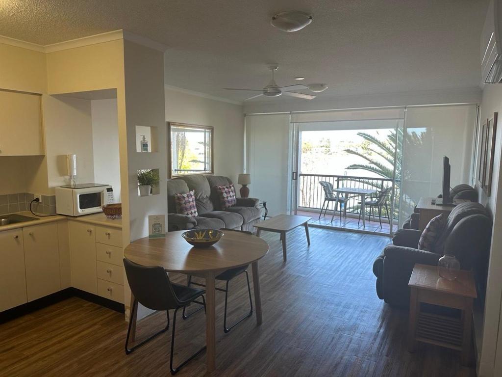 Goldsborough Place 4*