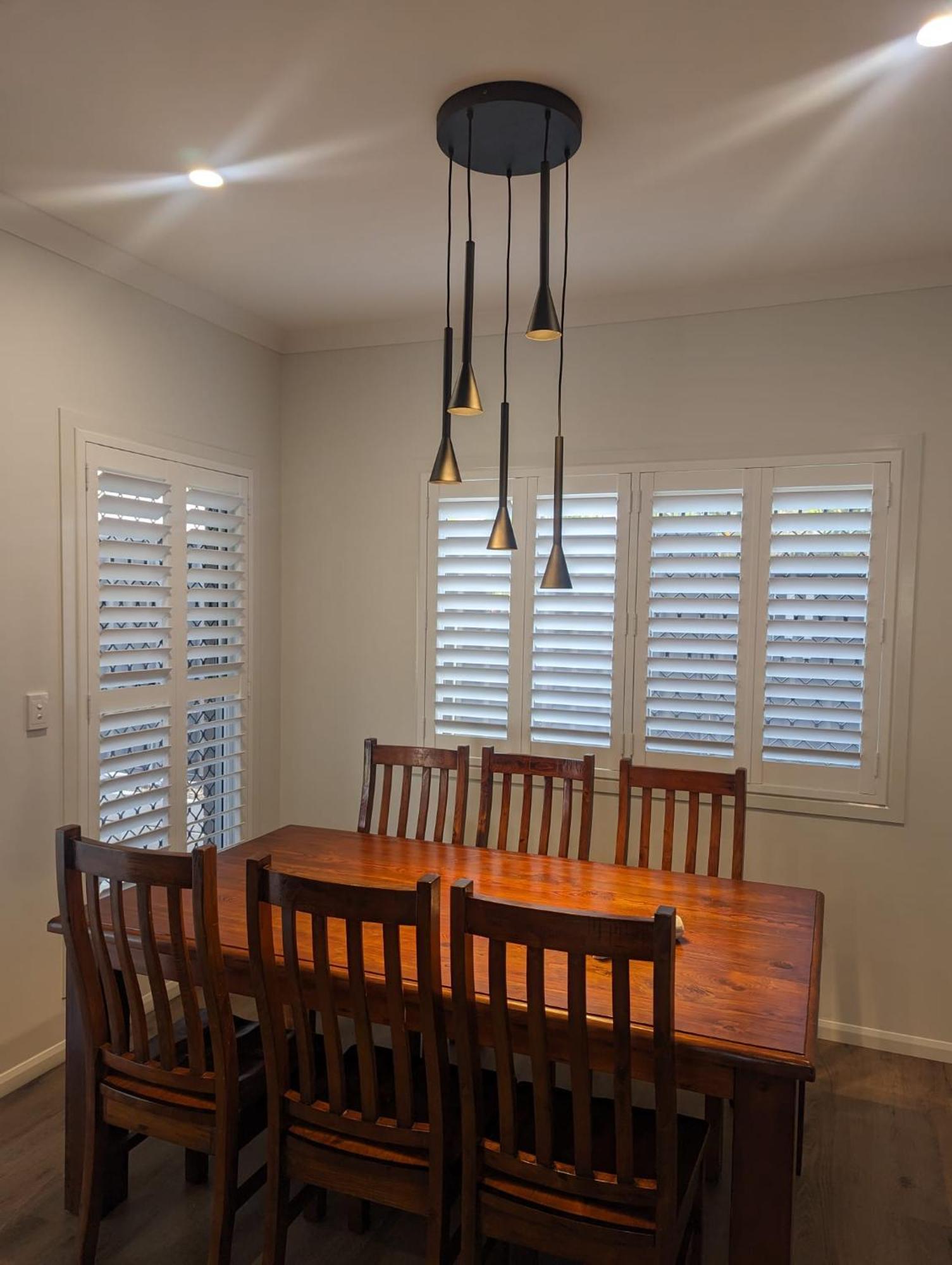Immaculate 2-beds Entire House Chermside