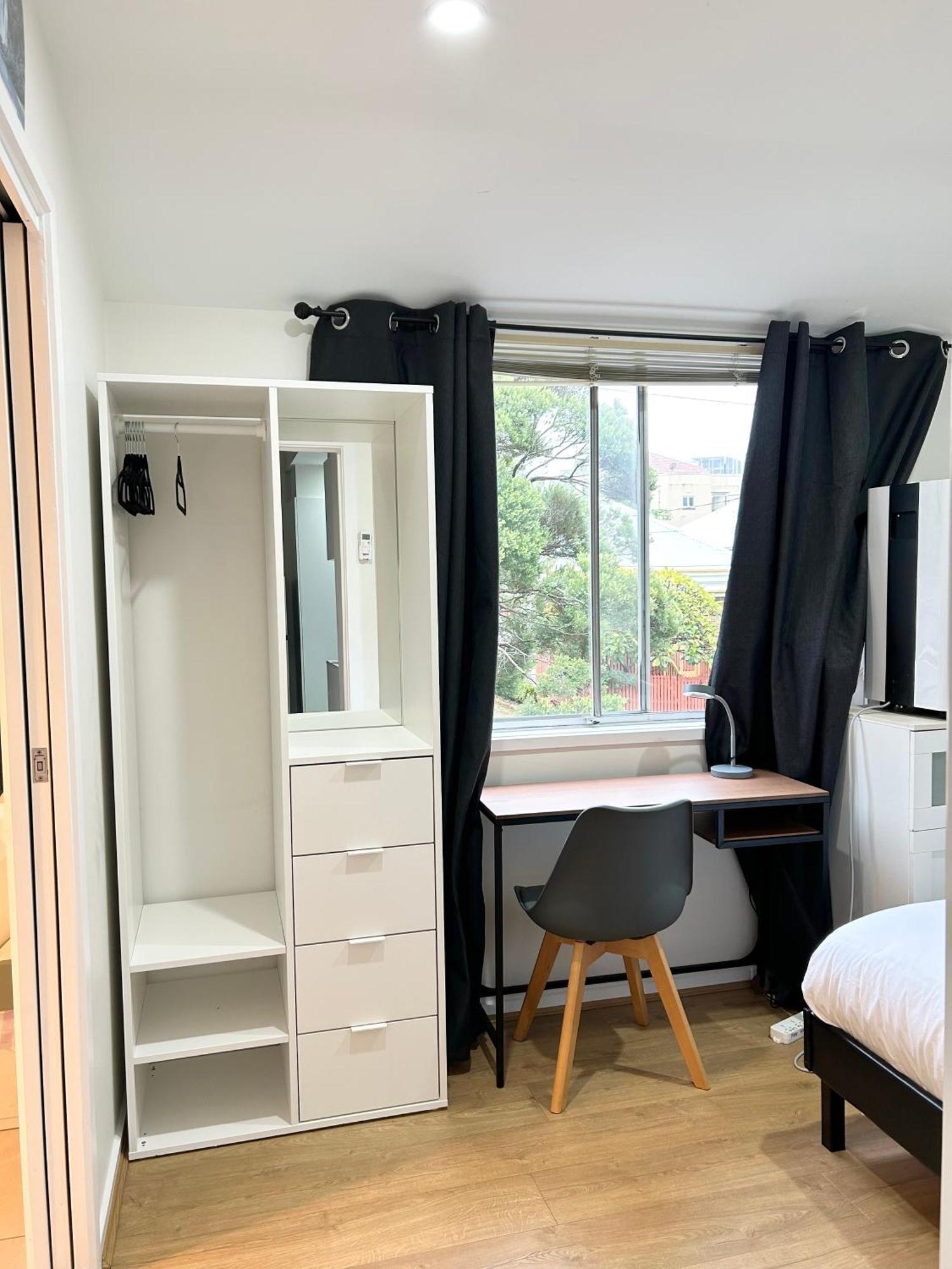26 Gladstone Rd Highgate Hill Guest house