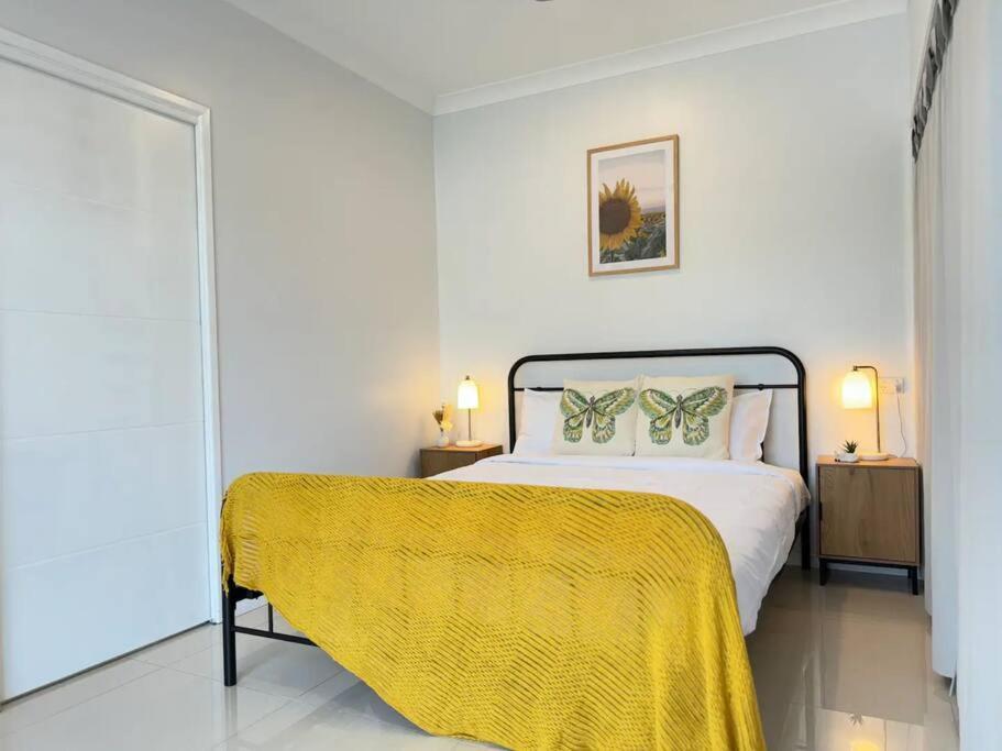 Convenient 2 Bedroom House Unit In Salisbury Holiday home Brisbane