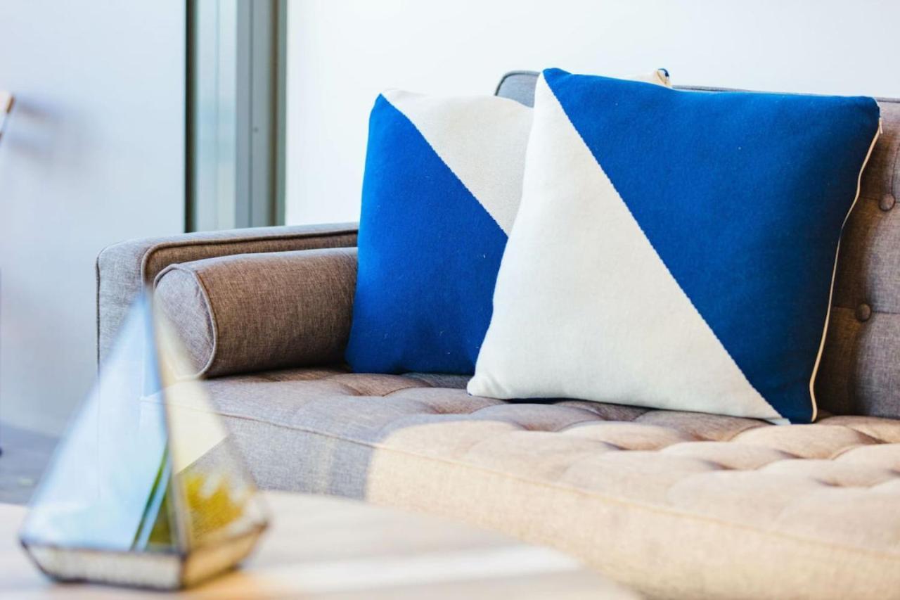 Holiday home Location 1br W View South Bne *