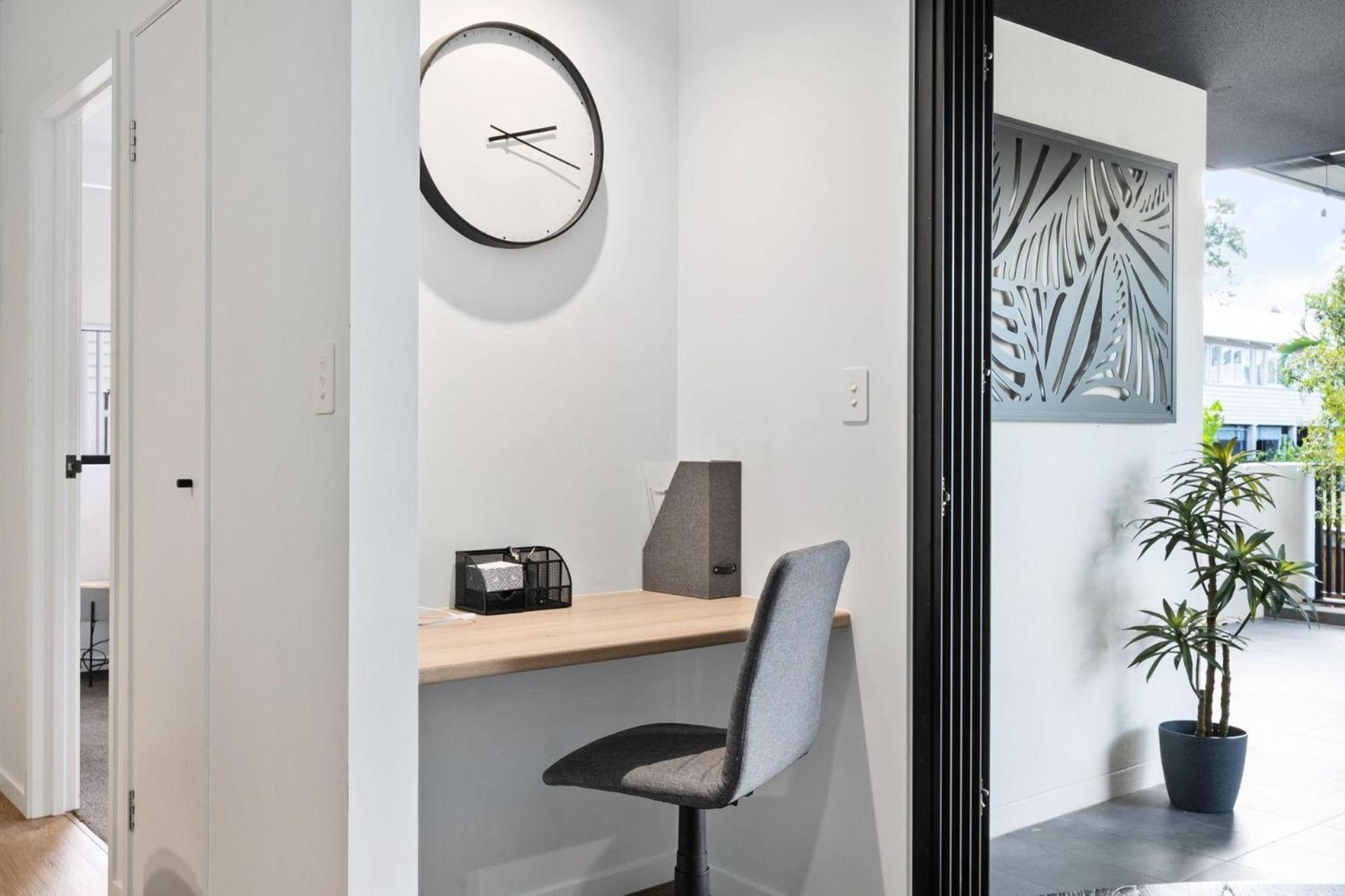 Queen Windsor Iqld Brisbane