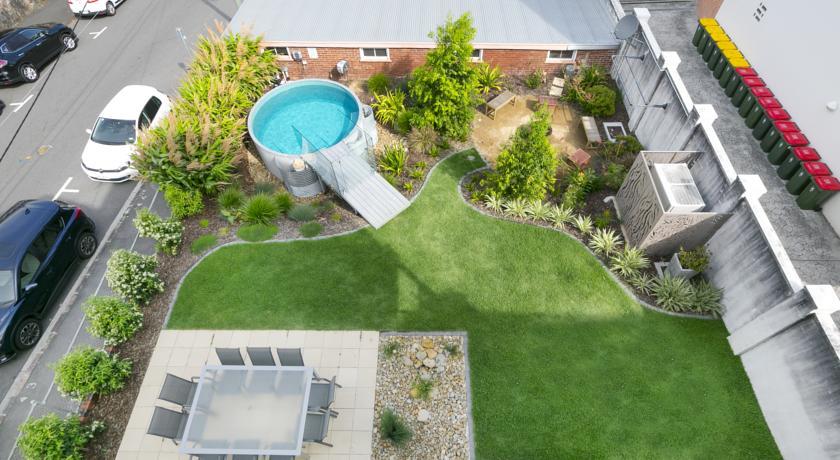 Carrington Manor - 5br Apartment