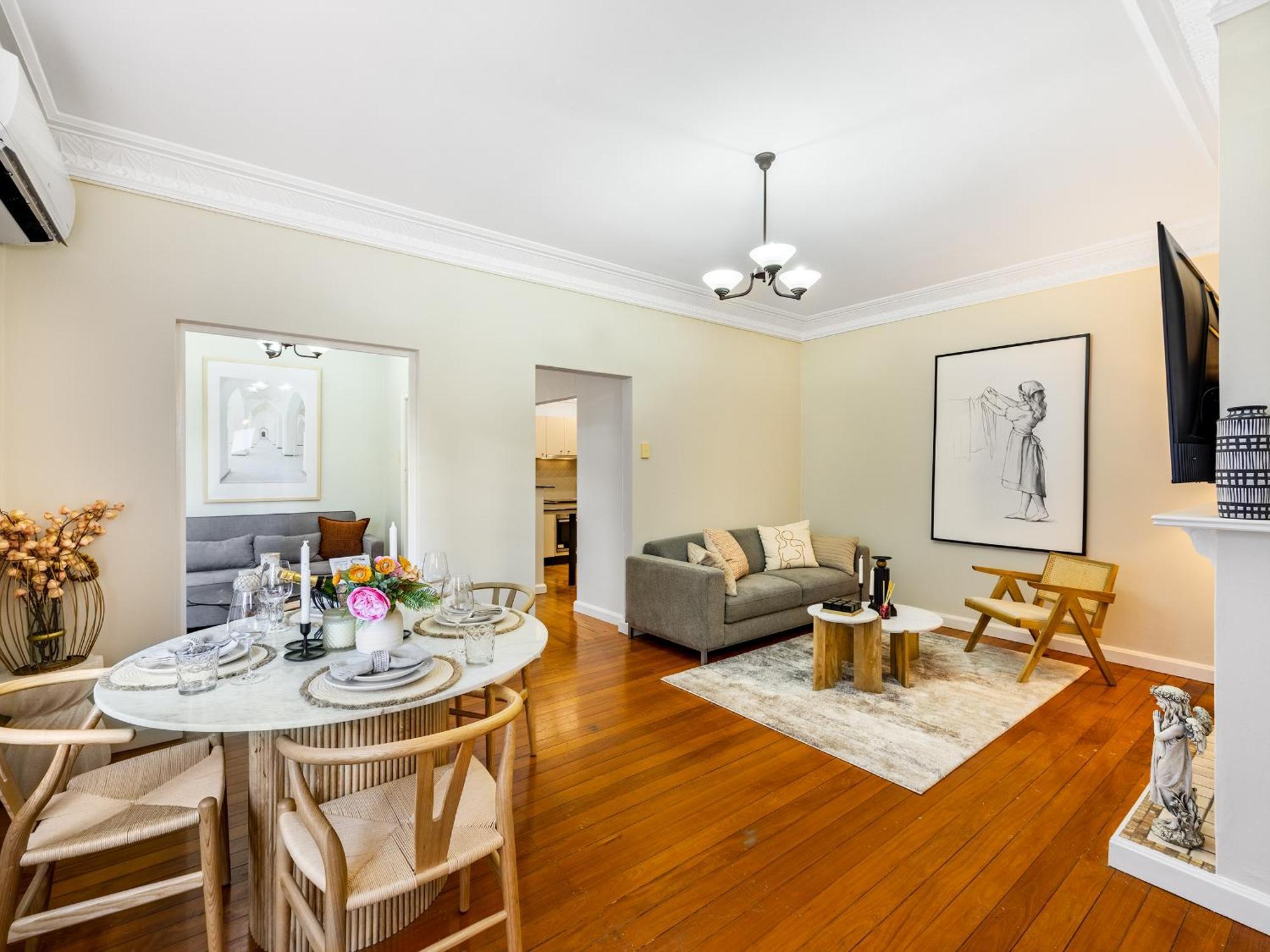 Apartment Riverside Heritage Chateau/convenient/free Carpark