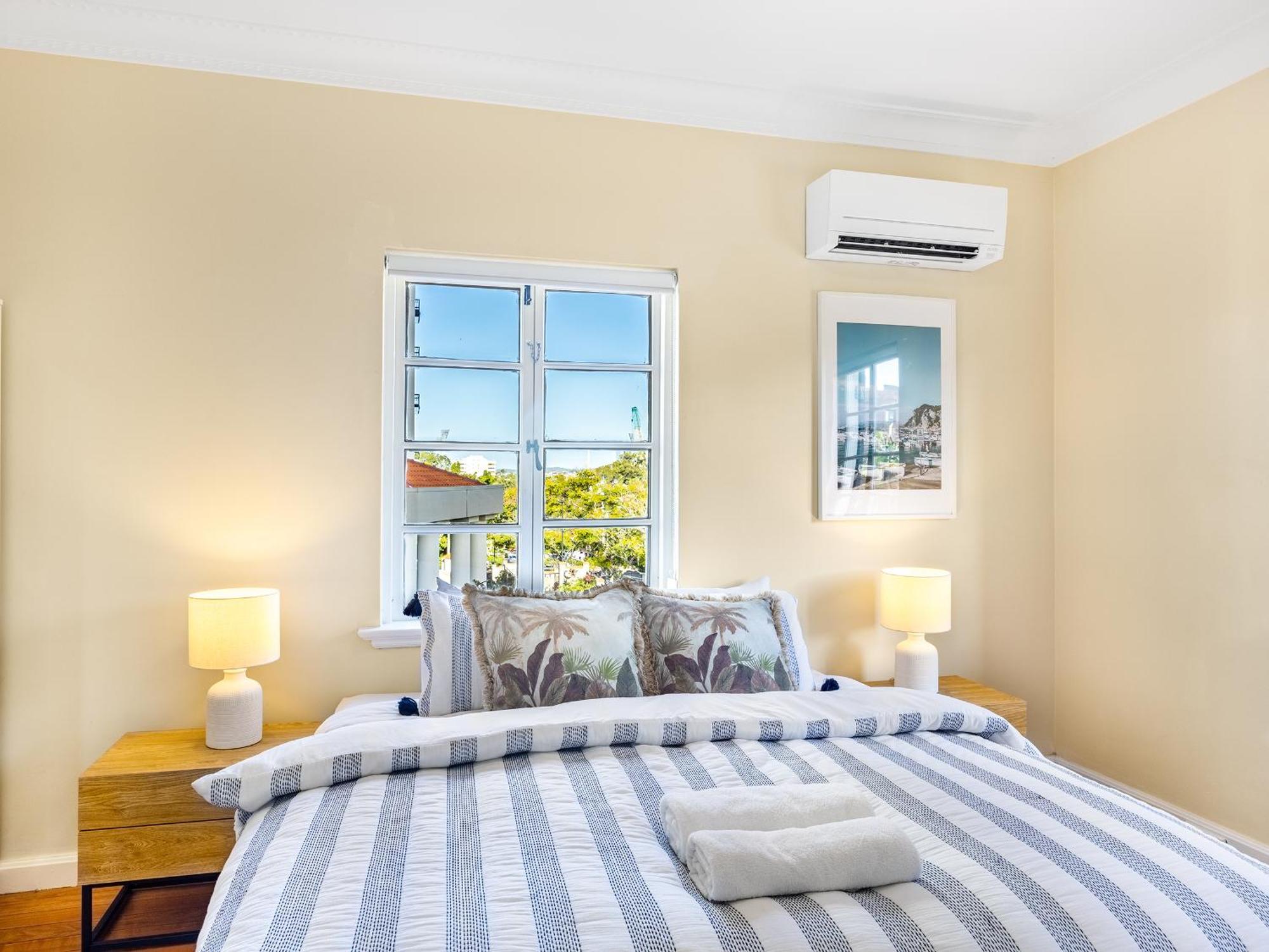 Riverside Heritage Chateau/convenient/free Carpark Apartment Brisbane