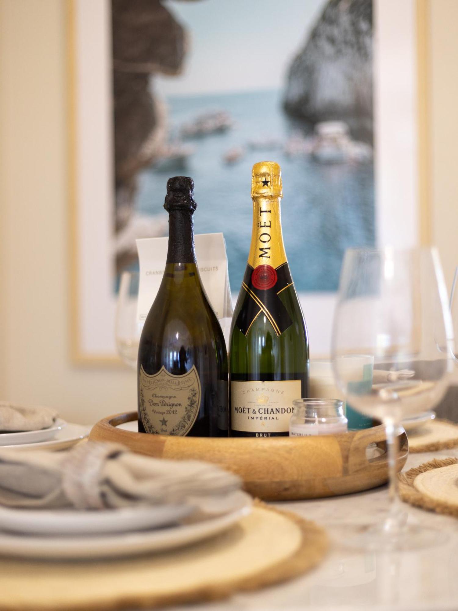 Riverside Heritage Chateau/convenient/free Carpark Apartment Brisbane