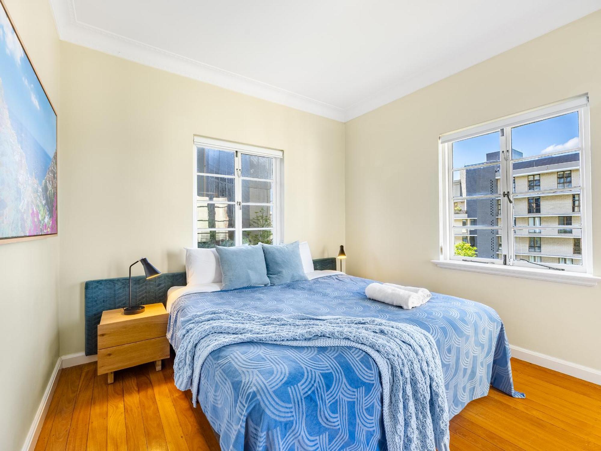 Apartment Riverside Heritage Chateau/convenient/free Carpark