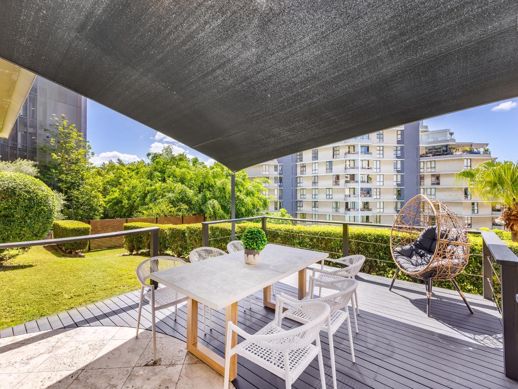 Riverside Heritage Chateau/convenient/free Carpark Apartment Brisbane