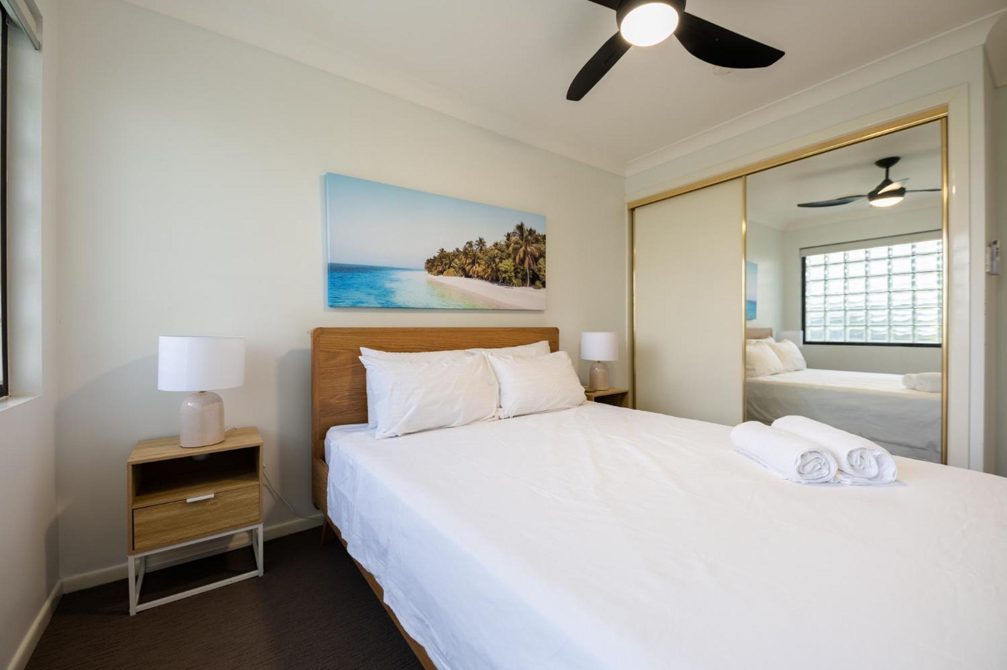 Spacious Inner City 2-bed With Parking And Balcony * Brisbane