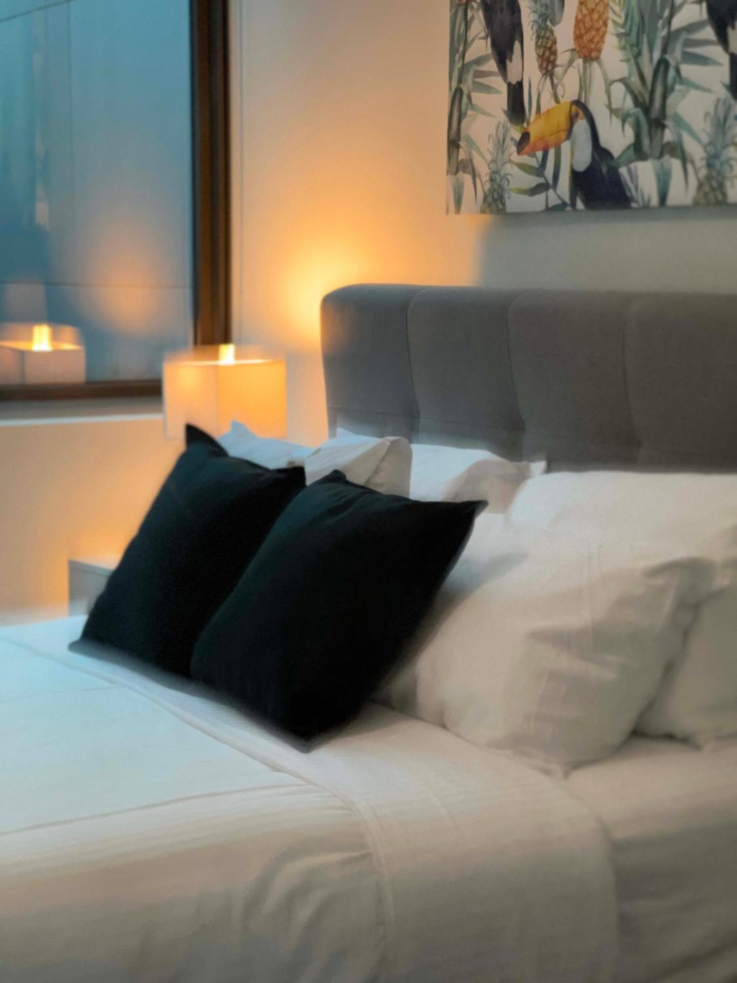 South Epicentre - 1 Bedroom Apartment Brisbane