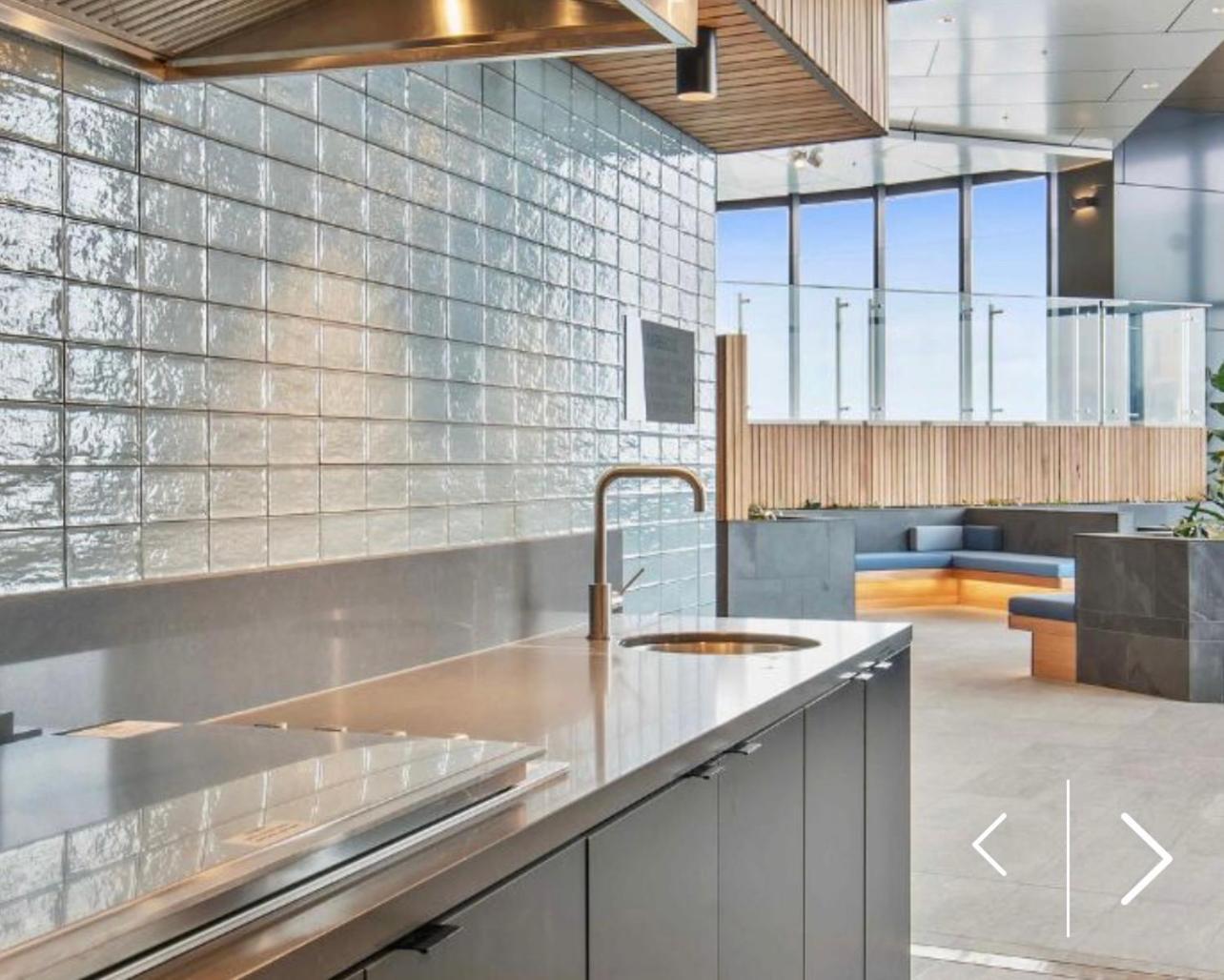 Luxury - Skytower L26 Apartment Brisbane