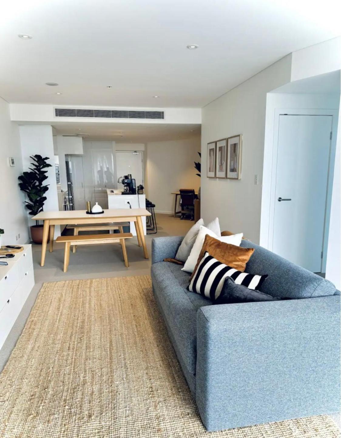 Apartment Luxury - Skytower L26 *