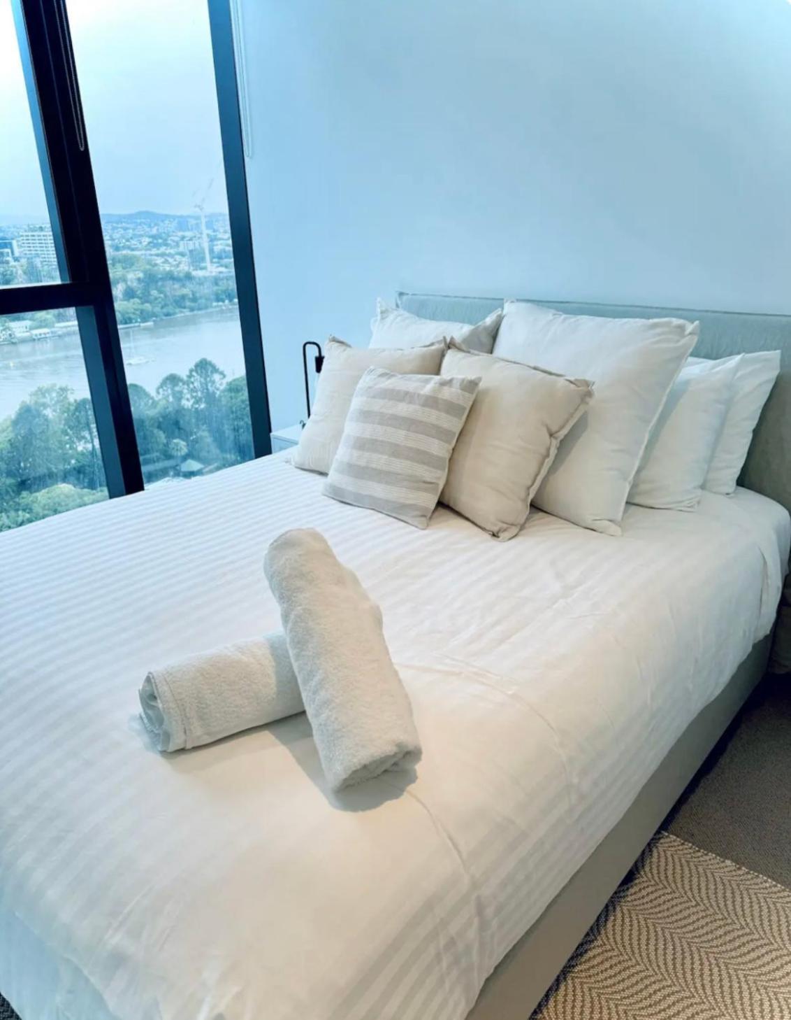 Apartment Luxury - Skytower L26