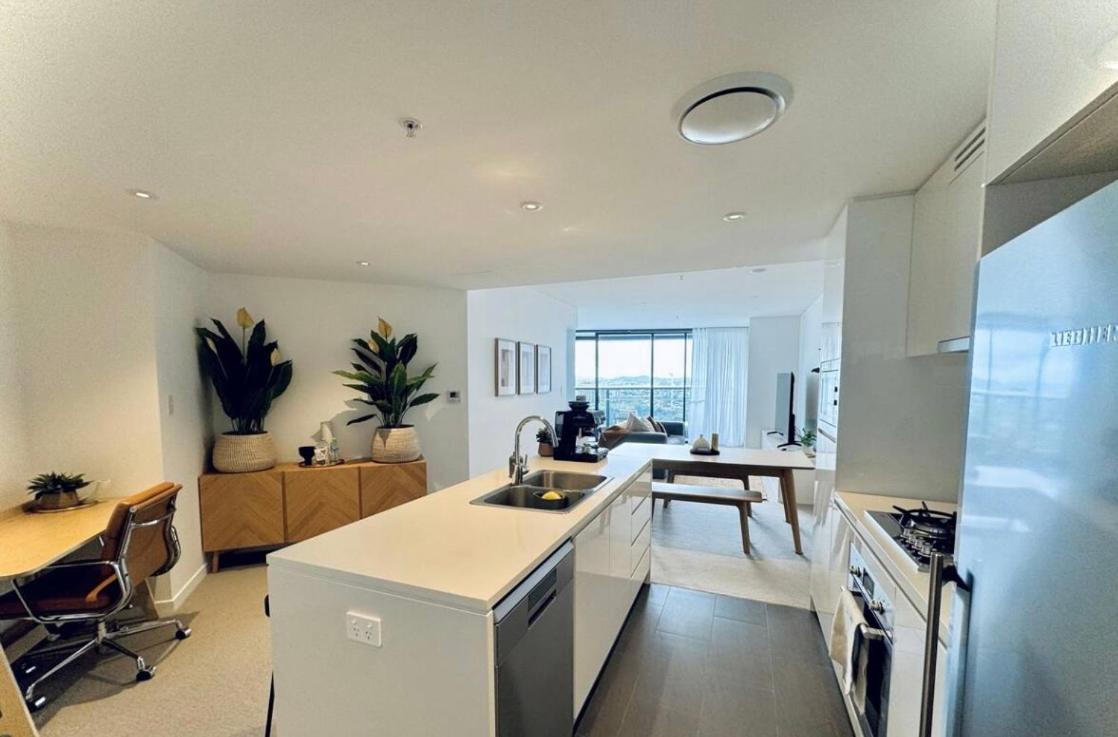 Apartment Luxury - Skytower L26 *