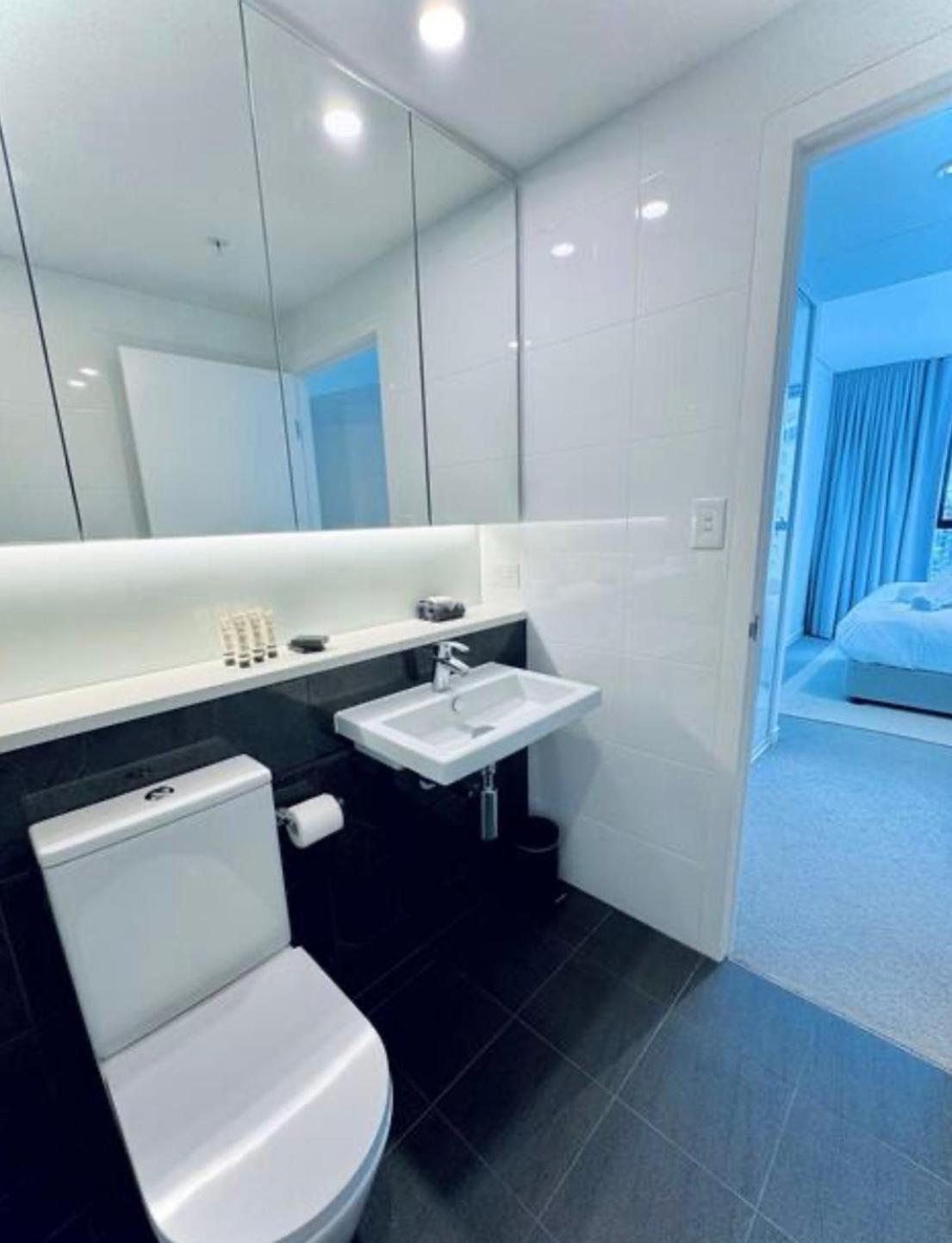 Apartment Luxury - Skytower L26