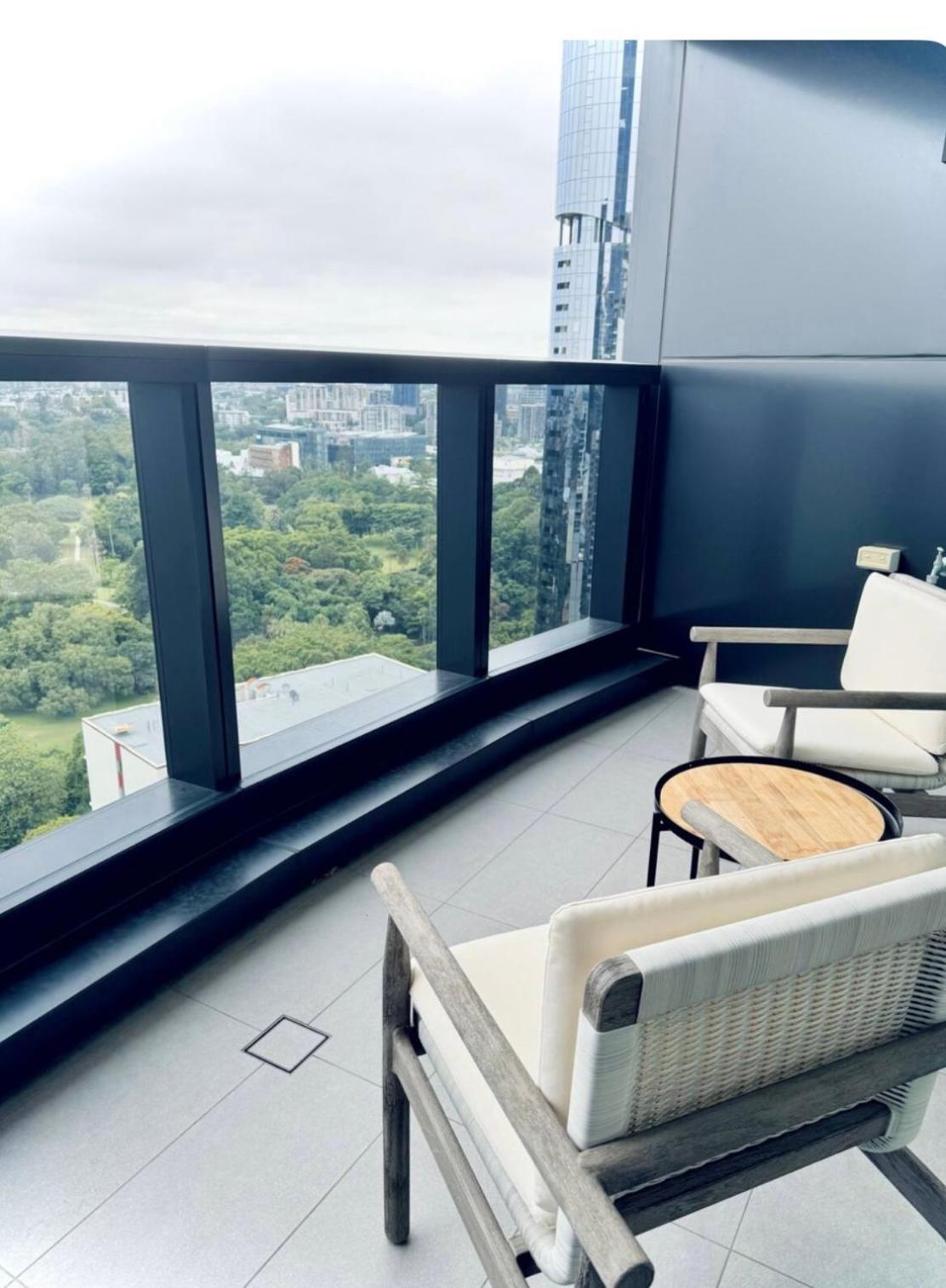 Apartment Luxury - Skytower L26 *