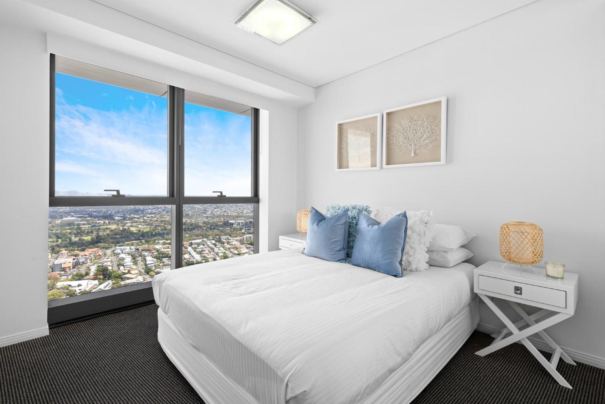 Stunning River View 2-bed With Pool, Sauna And Gym Brisbane