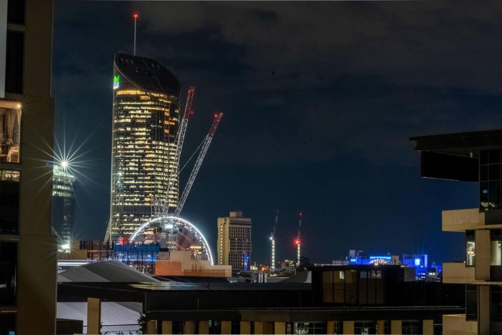 South 2b2b Apt&parking M6 * Brisbane