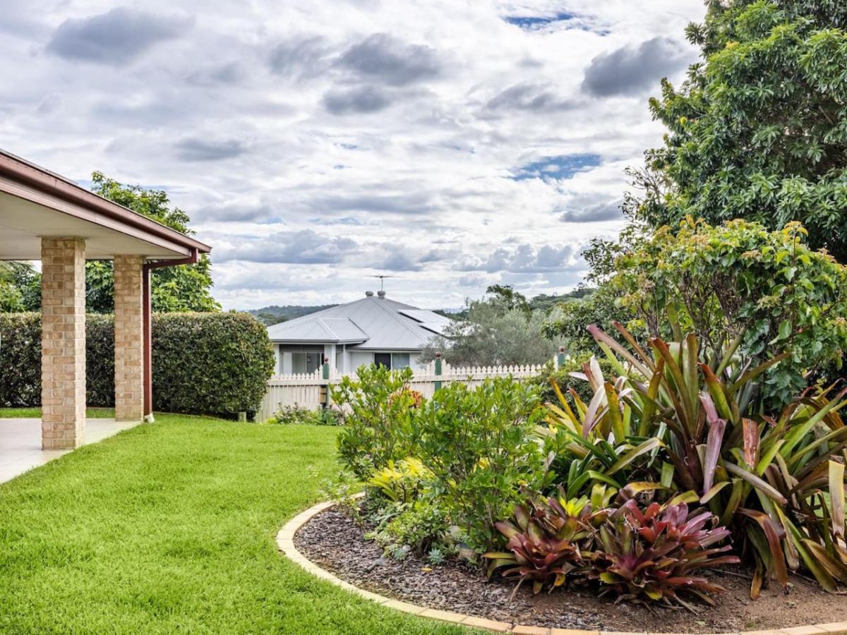 Carindale Family Home/close To Westfield & Highway Holiday home Brisbane