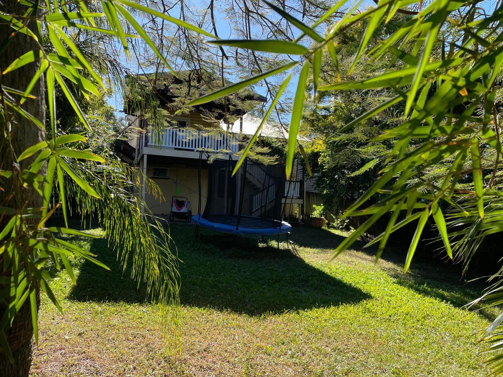 Beautiful House With Views * Brisbane