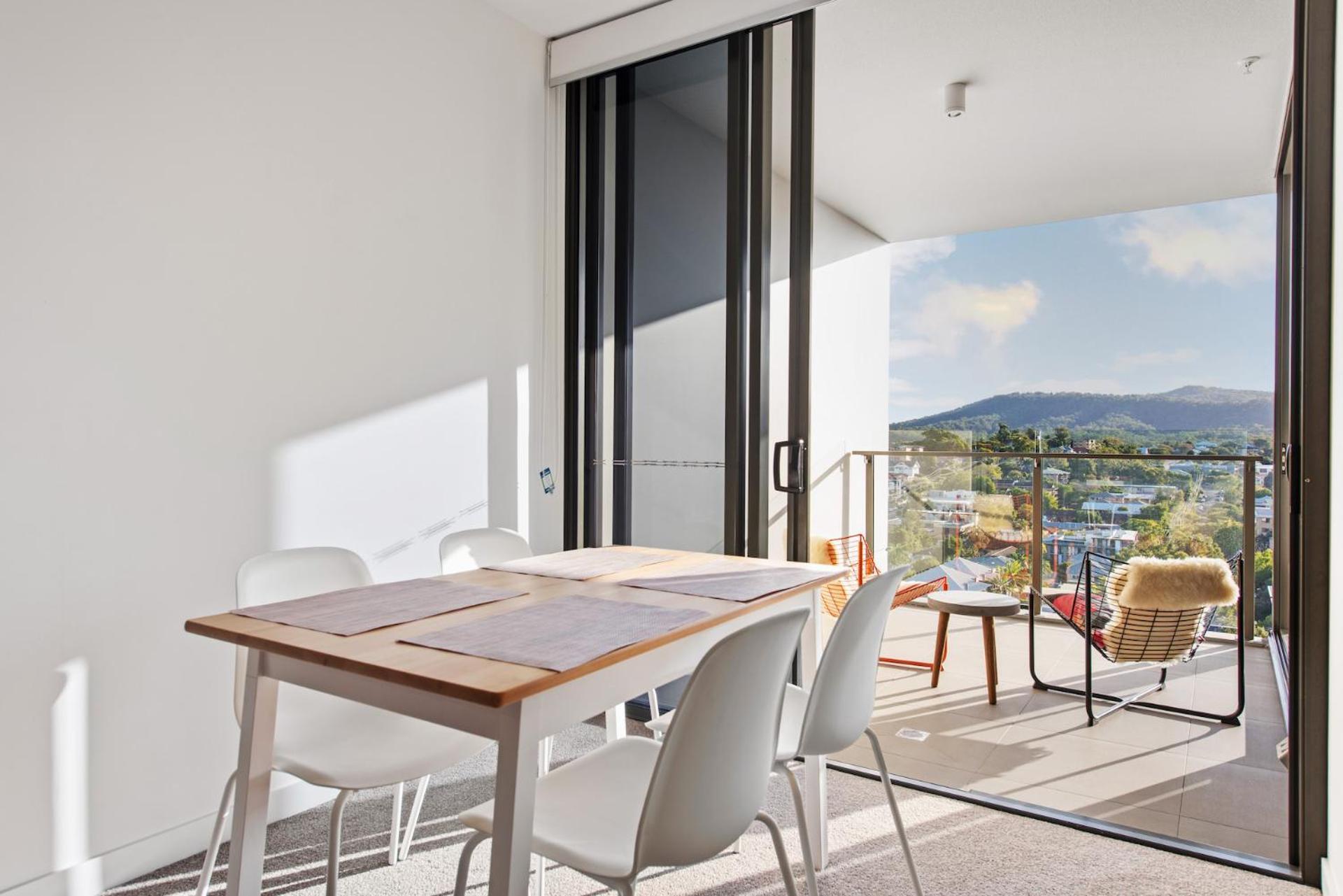 Apartment Captivating Convenience 1bed 1bath 1car Views Brisbane