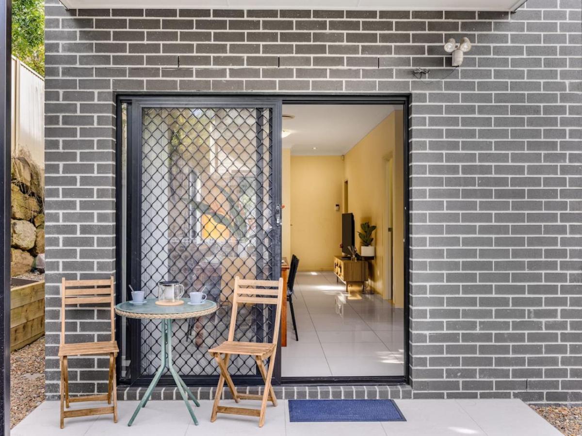 3bd Townhouse Close To Shops, Transport With Carpark Holiday home Brisbane