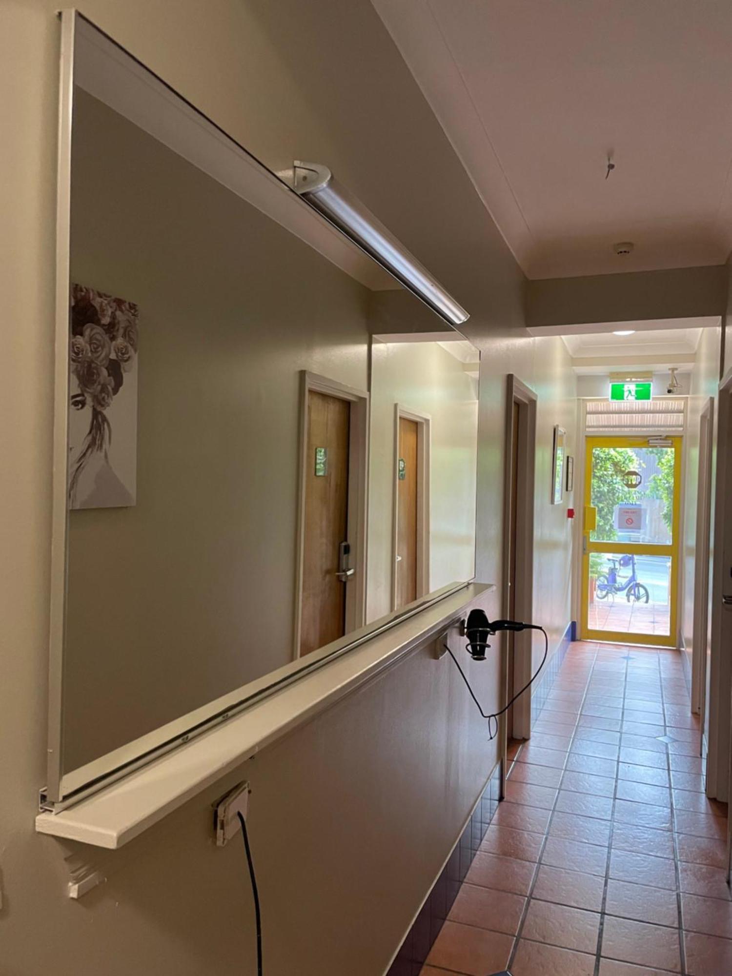 Backpackers Hq * Brisbane