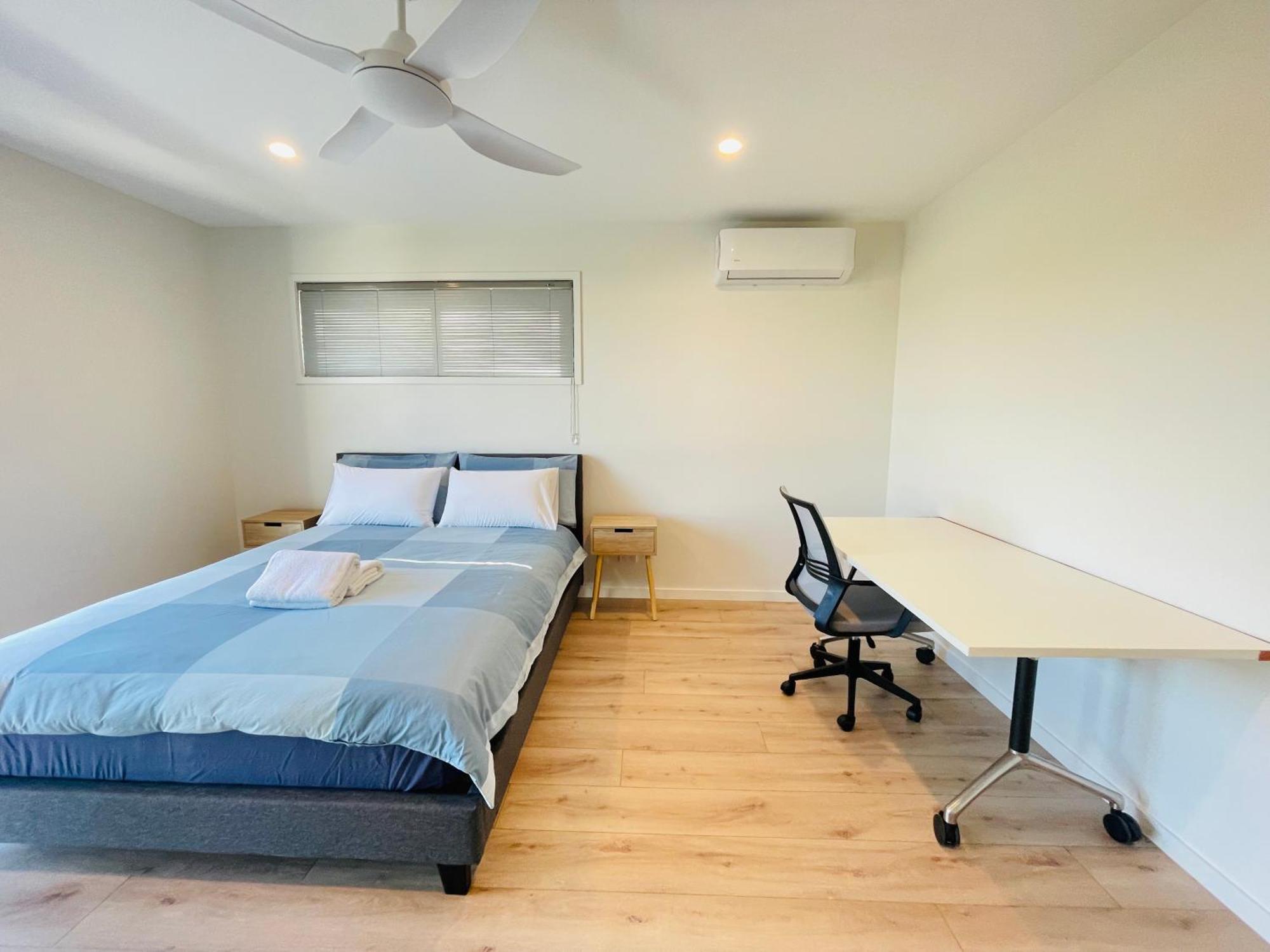 262atroughton Guest house