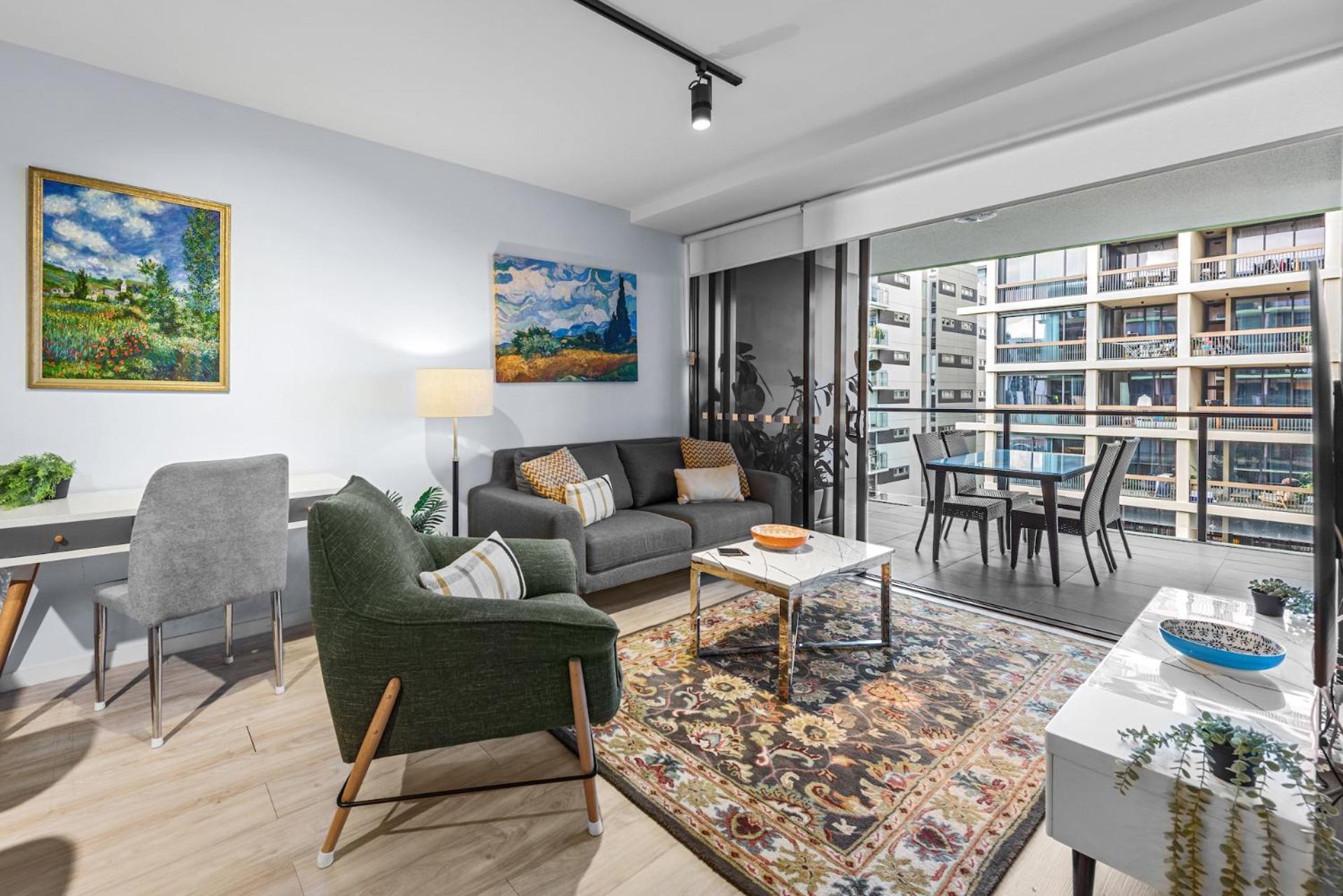 Apartment South Bank Living! ~ 1bed, 1bath, 1car, Balcony Brisbane