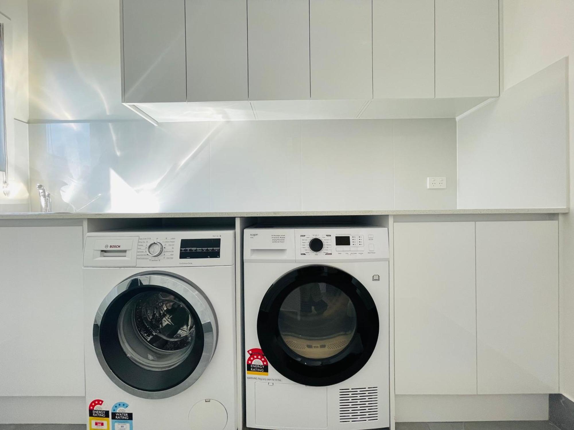 Guest house 262atroughton