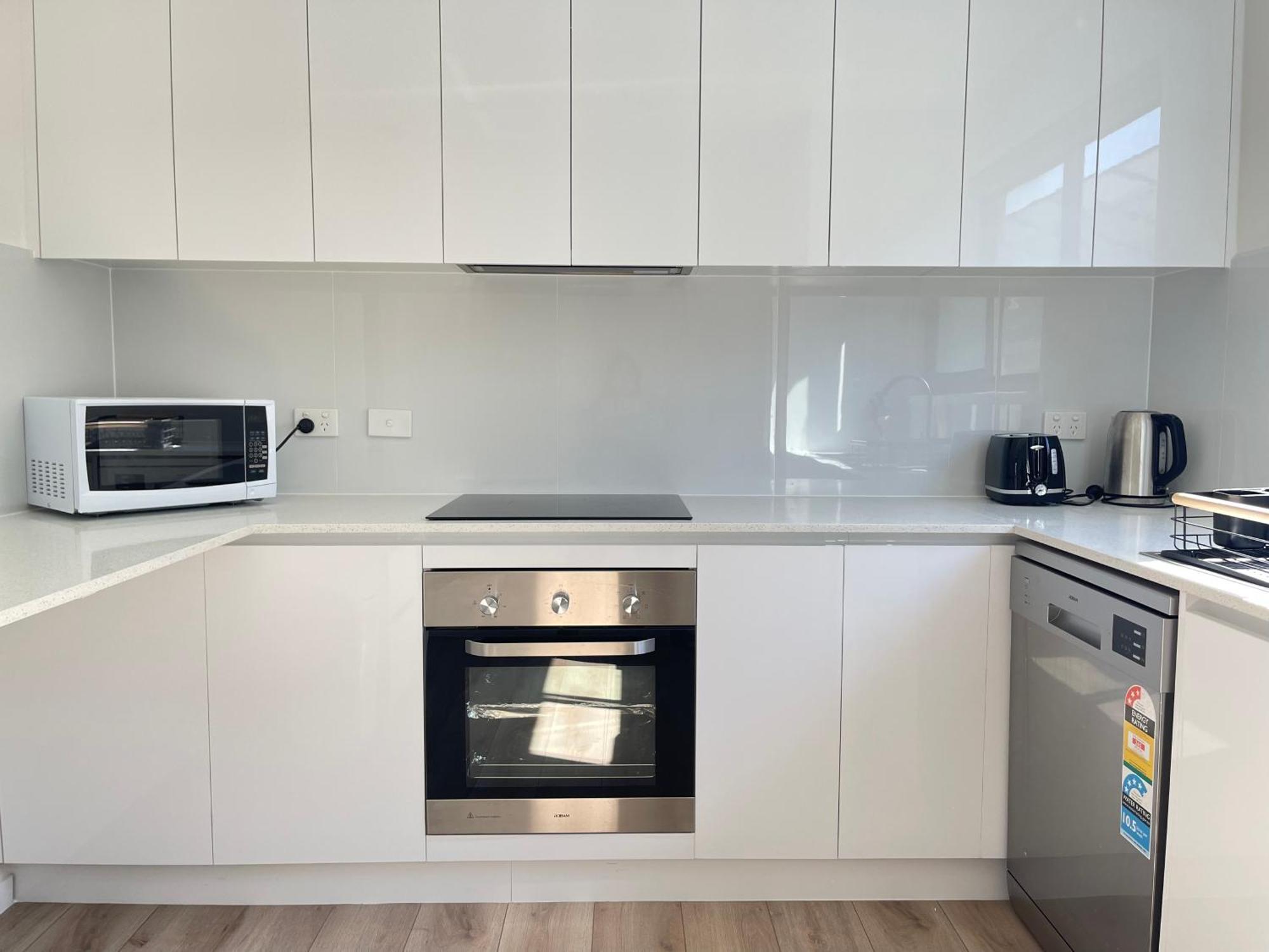 Guest house 262atroughton