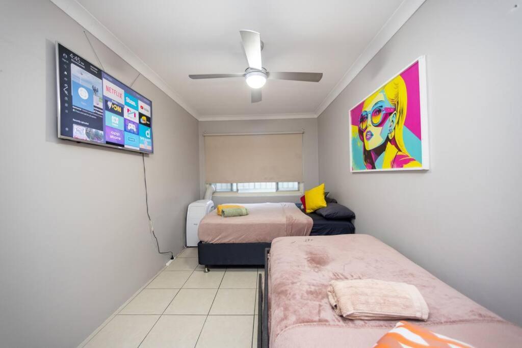 Apartment Queen Bedroom In Shared 2m Brisbane