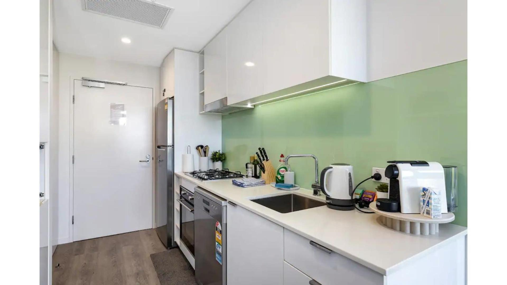 Apartment Stylish In Share Save *