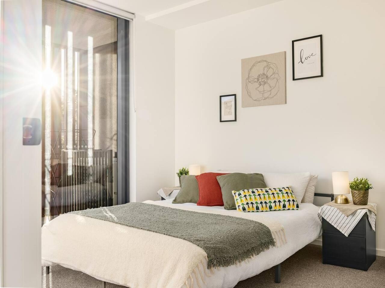 Apartment Stunning Mount View Modern Mtgravatt Cbd *