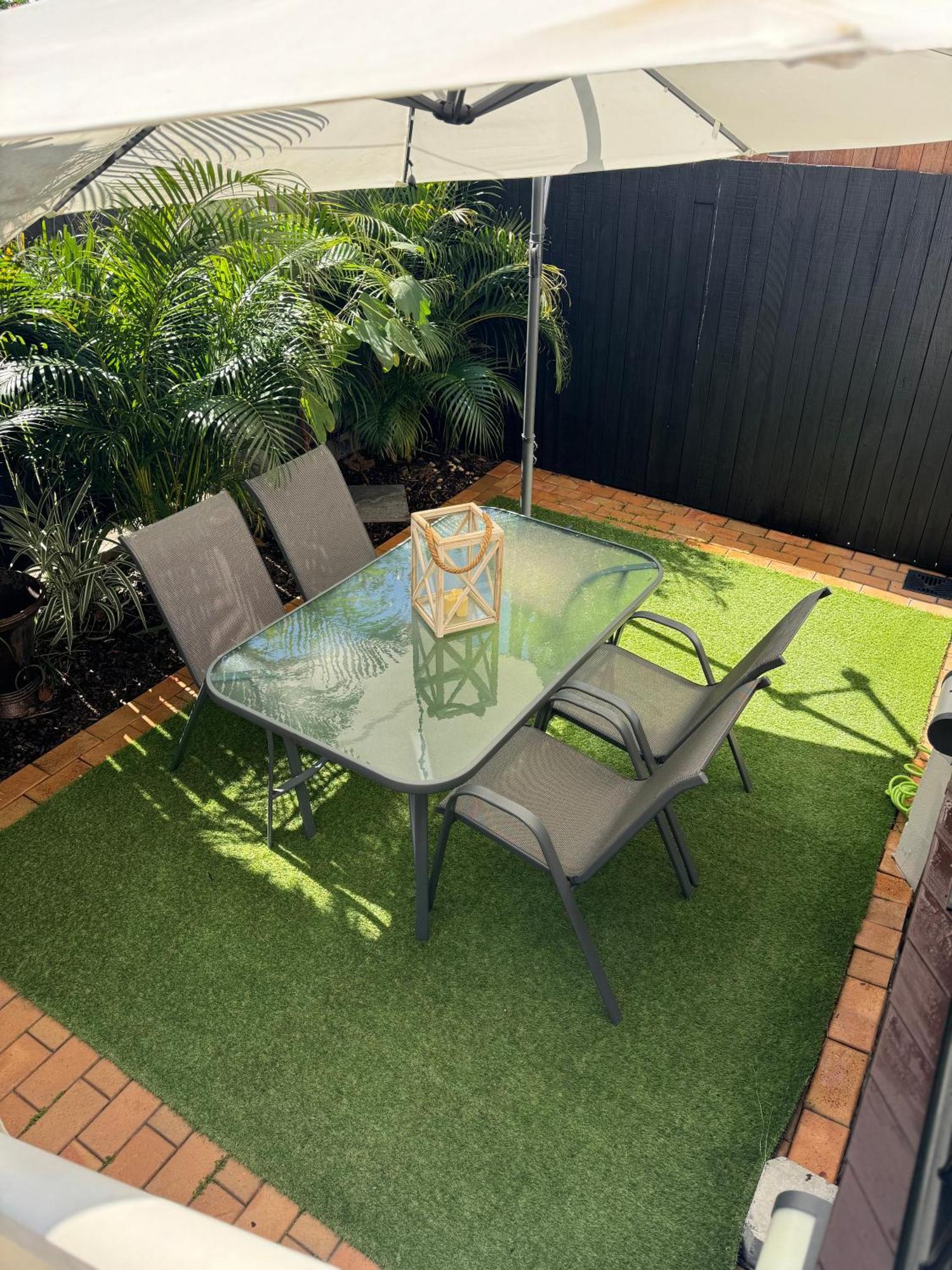 Stylish & Elegant 2br Townhouse In Wilston, Holiday home Brisbane