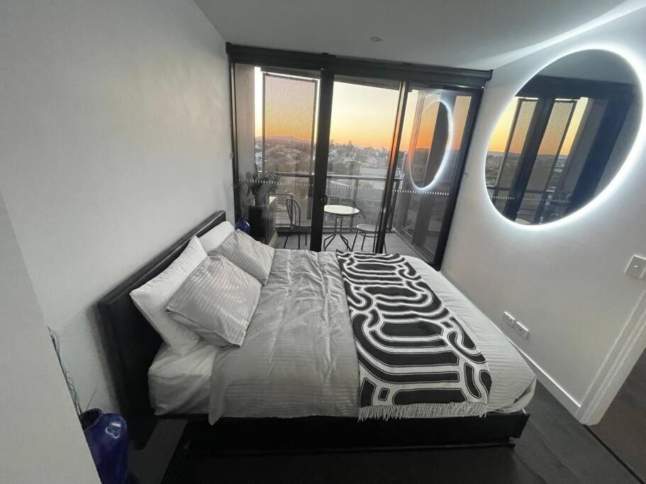 Radiance Rnr Apartment *