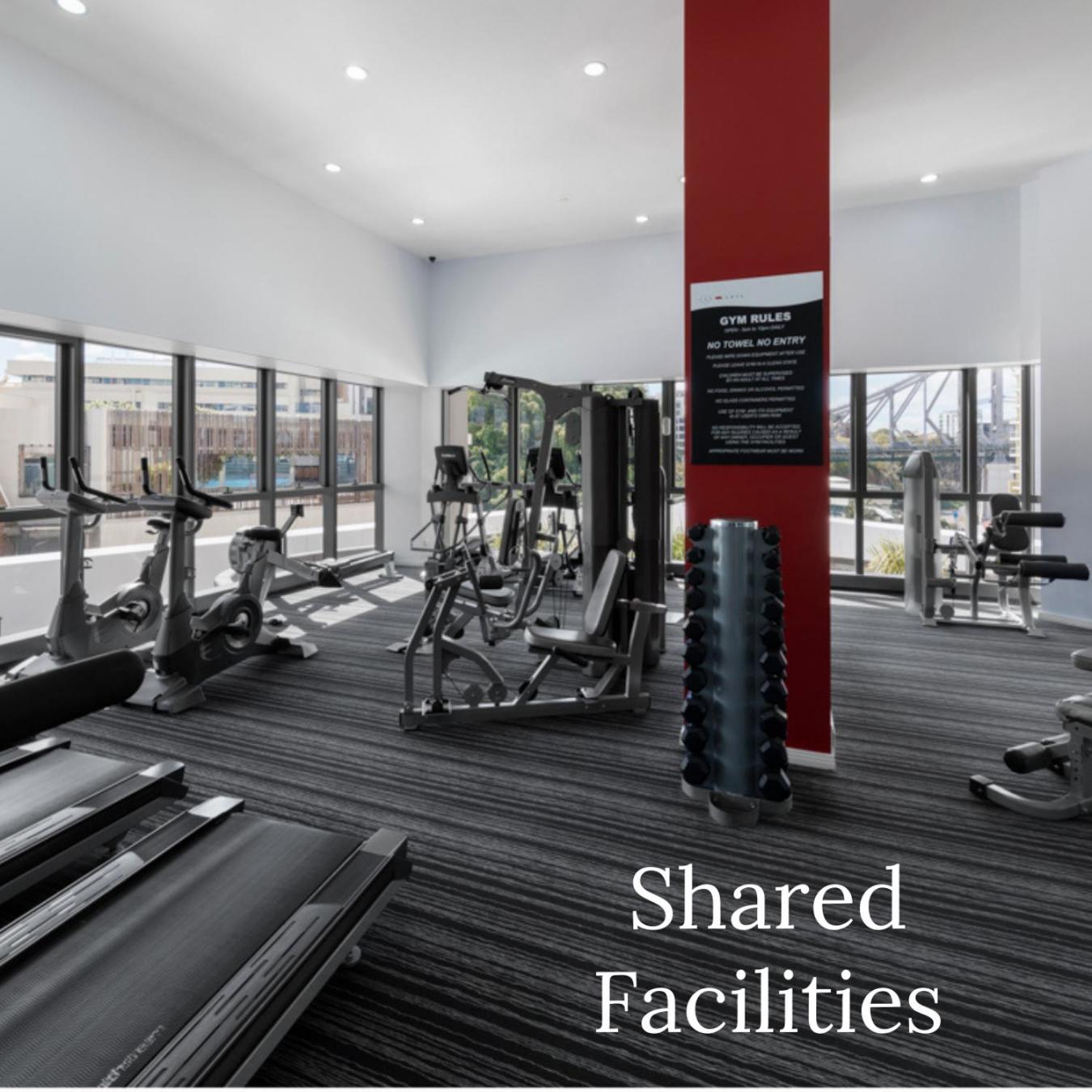 River & City Views 2 Bed 2 Bath Skyline Apartment